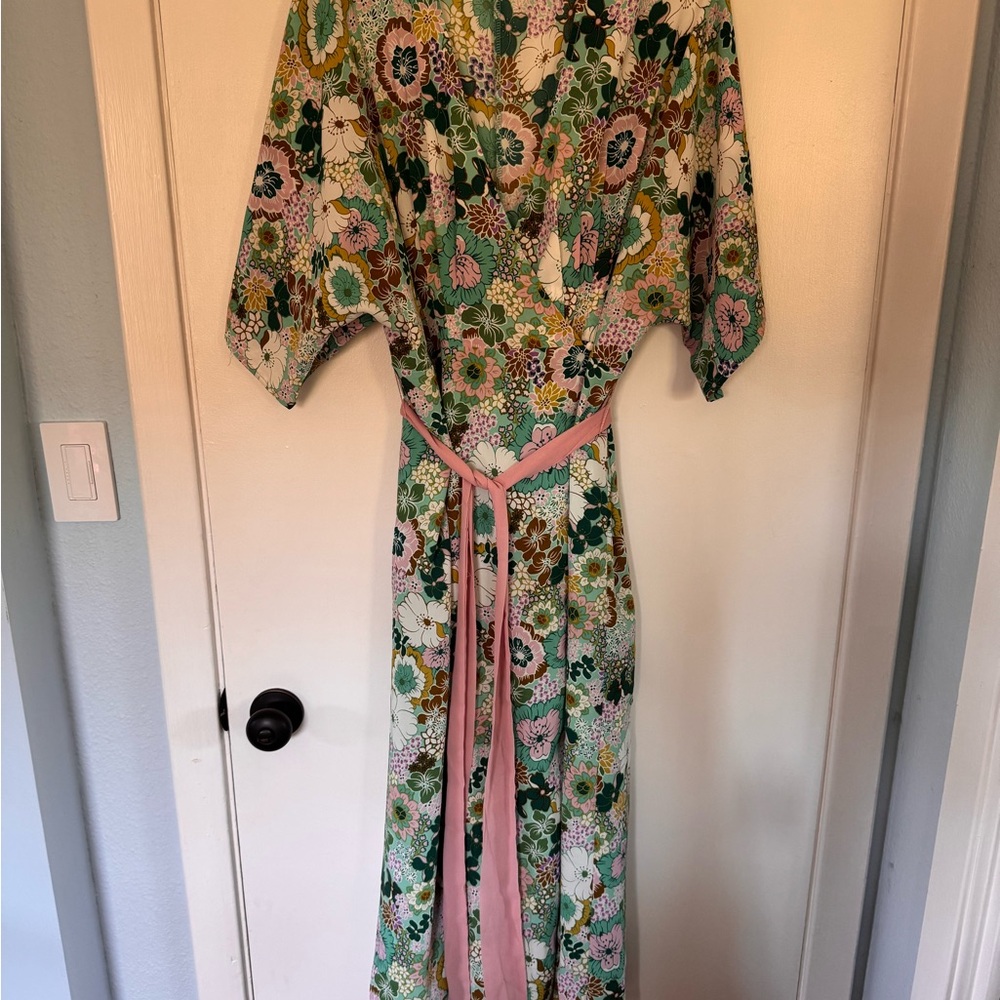 Unique Vintage Mint Green & Pink Floral Wrap Kimono Midi Dress